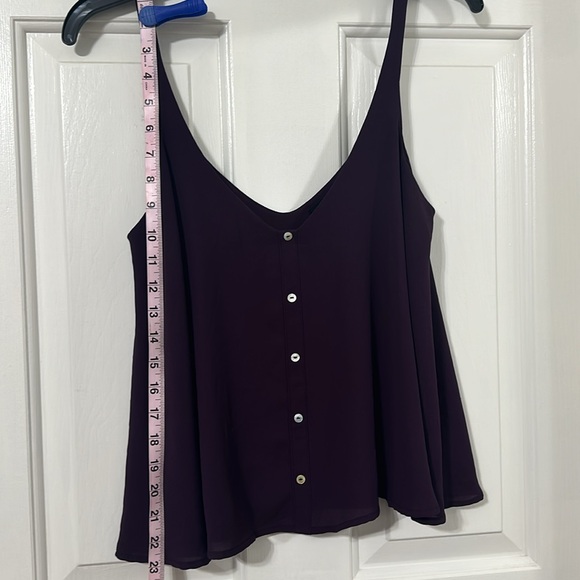 Small spaghetti strapped burgundy top - Picture 5 of 6